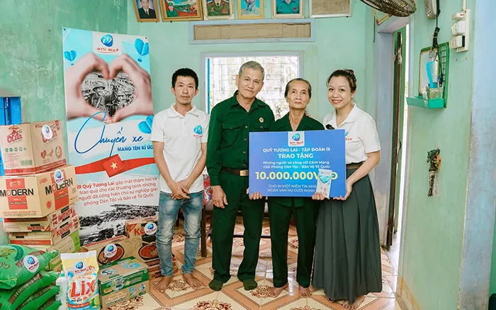 Banner quảng cáo các chương trình khuyến mãi và ưu đãi hấp dẫn của TOT88